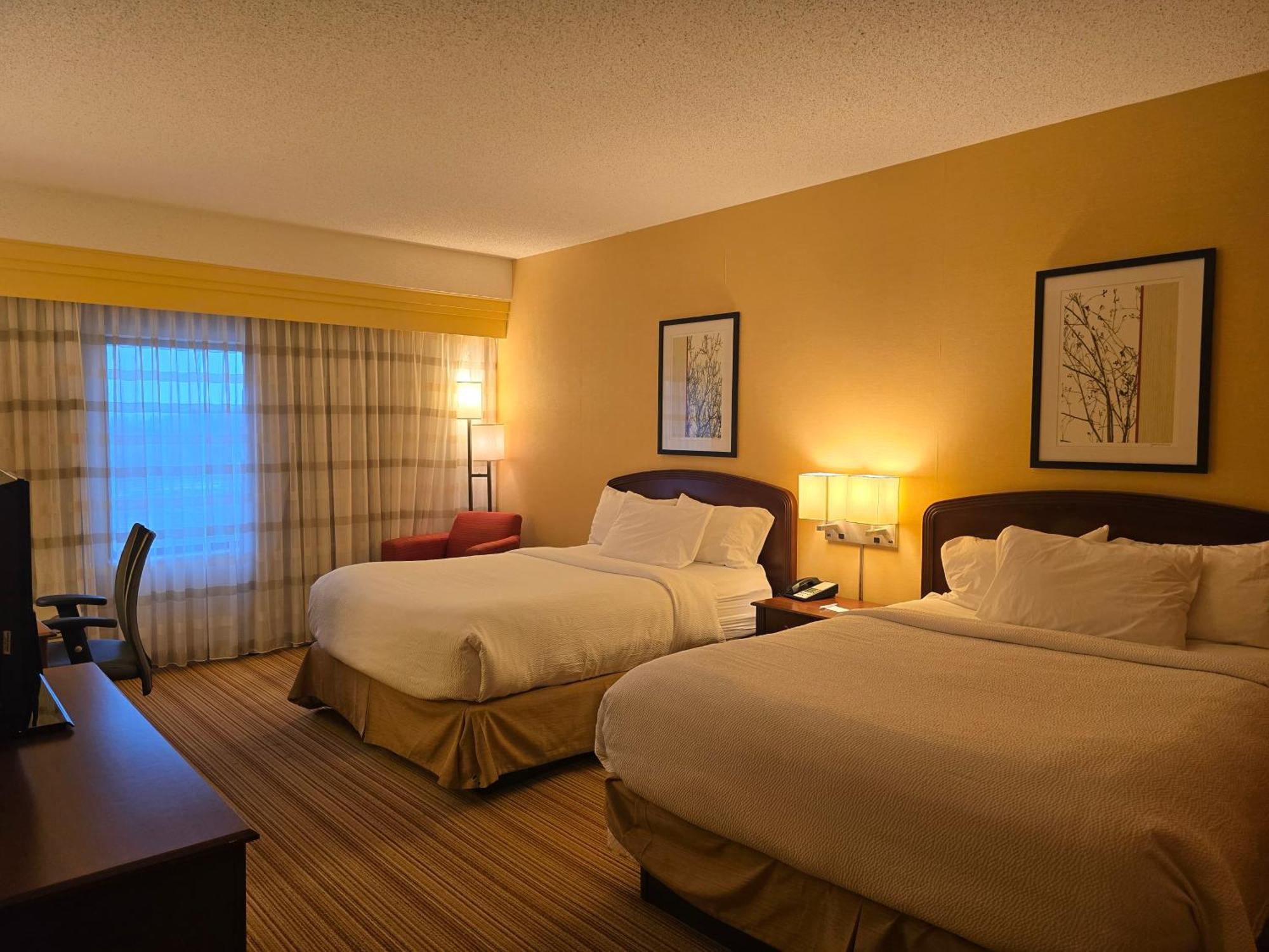 Country Inn & Suites By Radisson, Convention Center Altoona Exterior foto