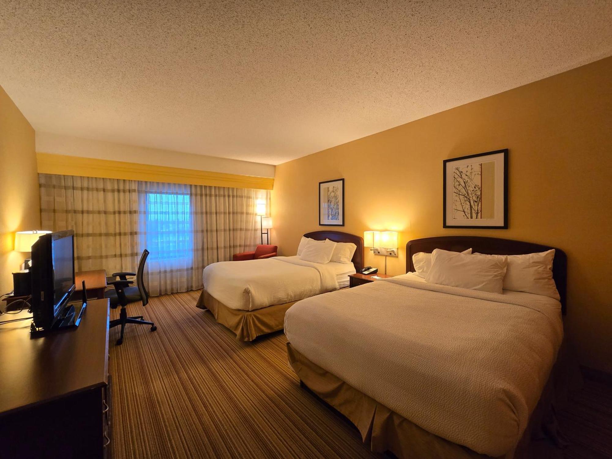 Country Inn & Suites By Radisson, Convention Center Altoona Exterior foto