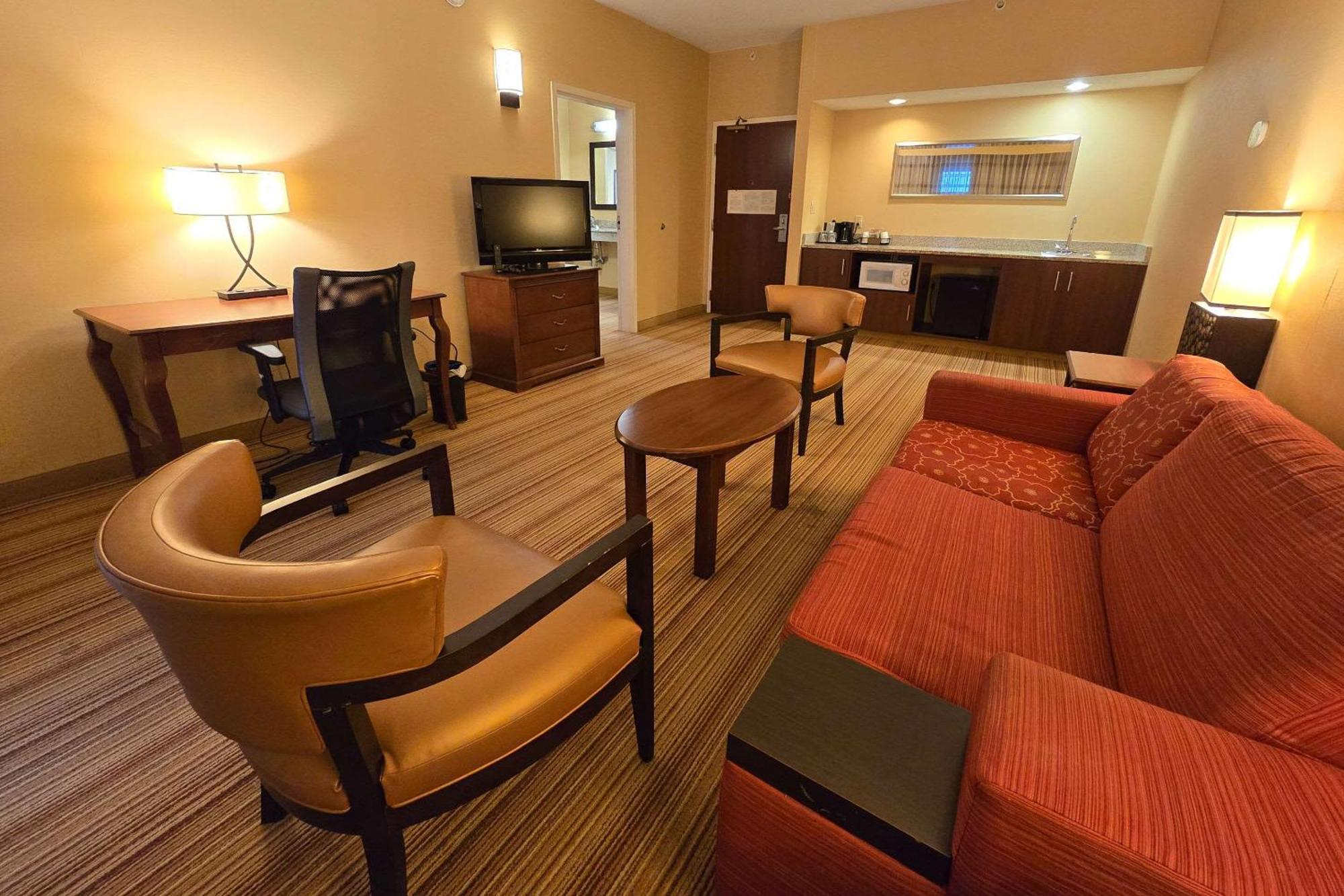 Country Inn & Suites By Radisson, Convention Center Altoona Exterior foto