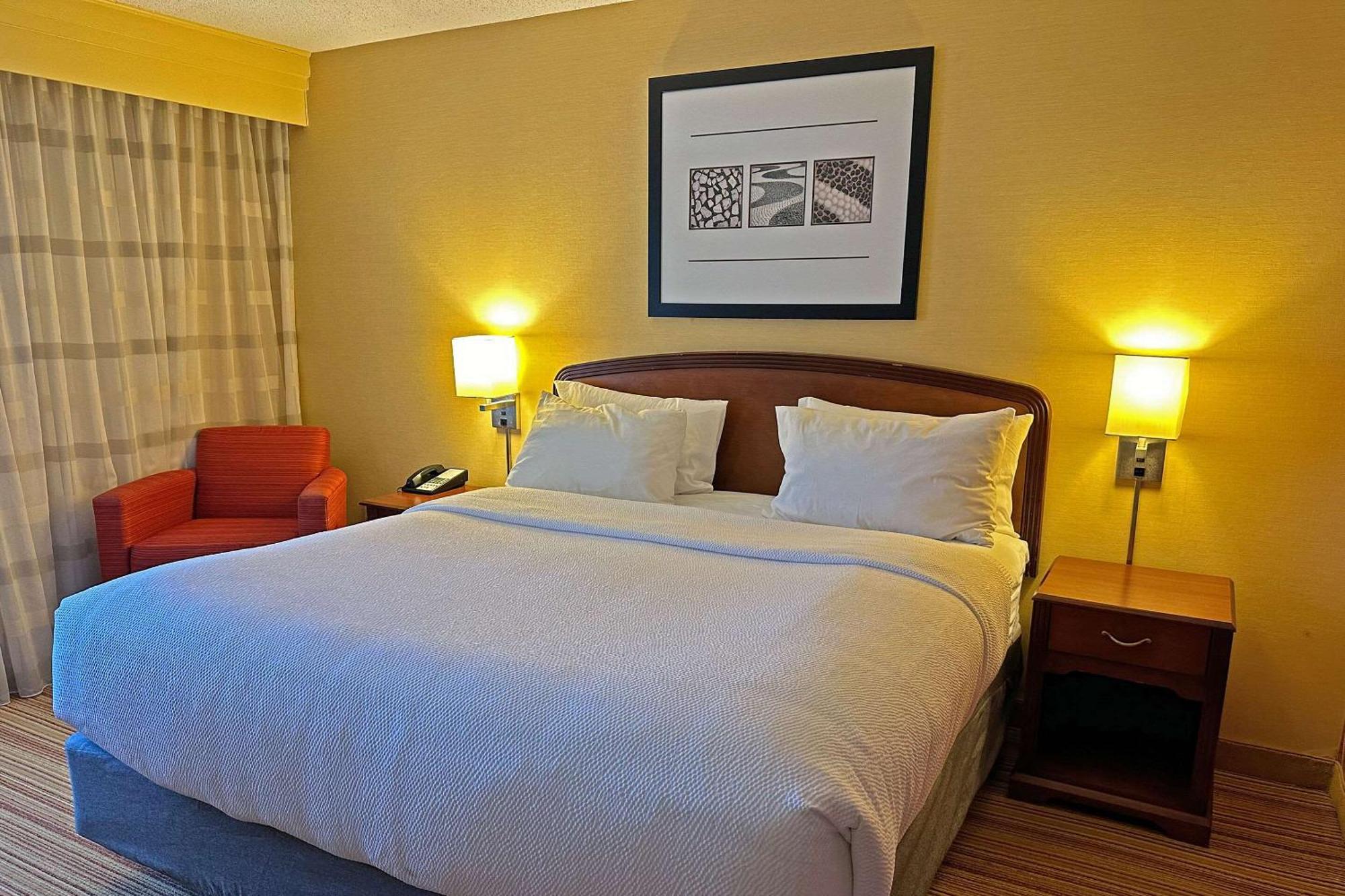 Country Inn & Suites By Radisson, Convention Center Altoona Exterior foto